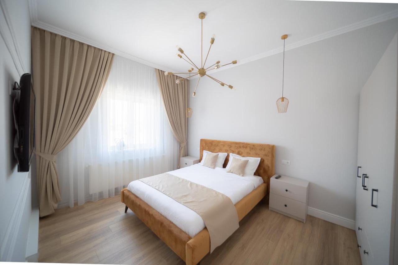 Bluesky Ultra-Central Premium Apartment Oradea Extérieur photo