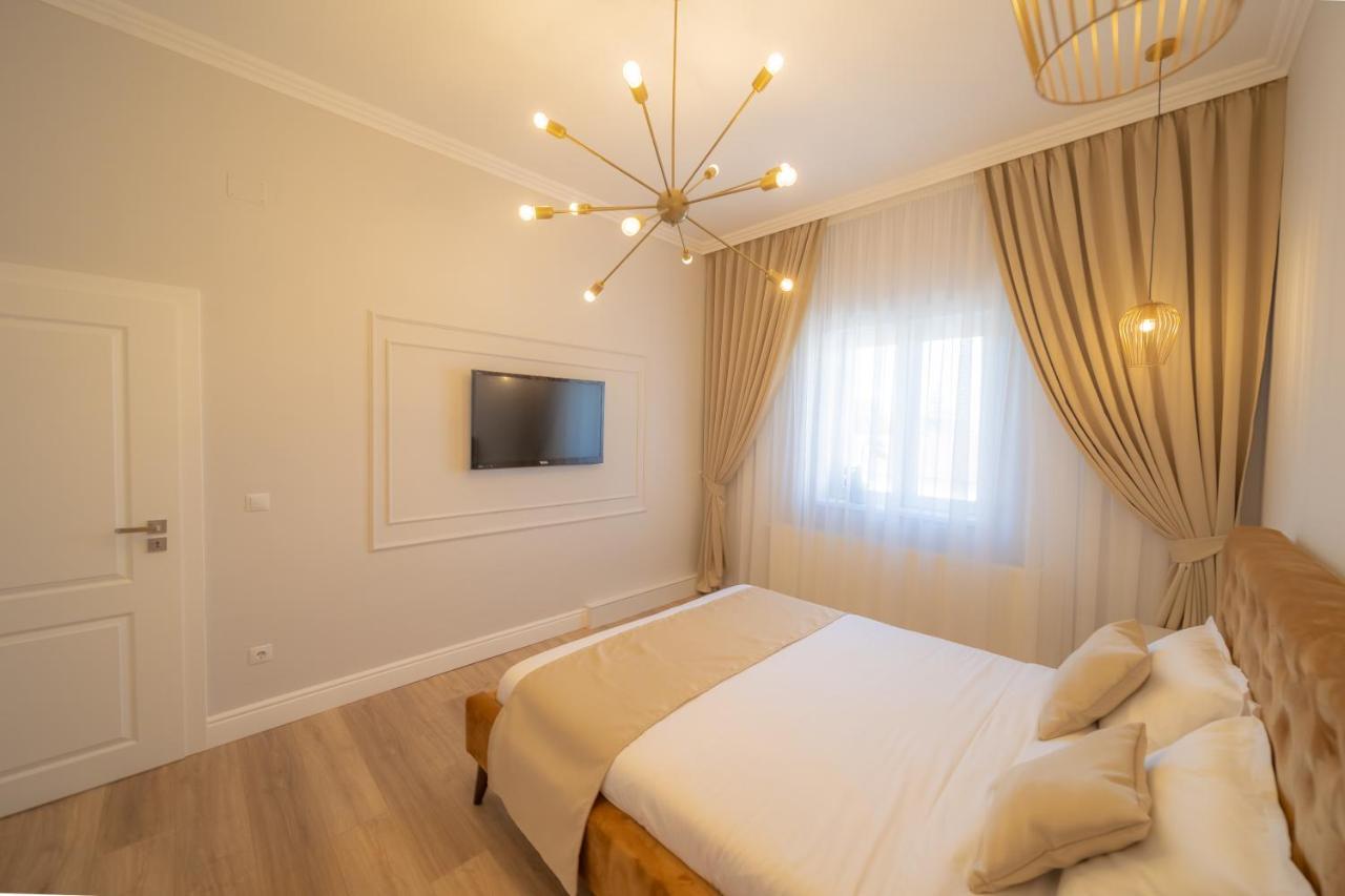 Bluesky Ultra-Central Premium Apartment Oradea Extérieur photo